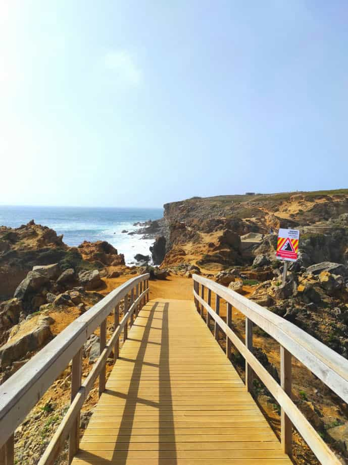 Ponte para a Papôa em Peniche