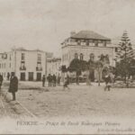 Foto preto e branco Peniche Antigo de Praça Jacob Rodrigues Pereira em 1905