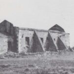 Foto preto e branco Peniche Antigo de Ruínas do Convento do Bom Jesus no século XX